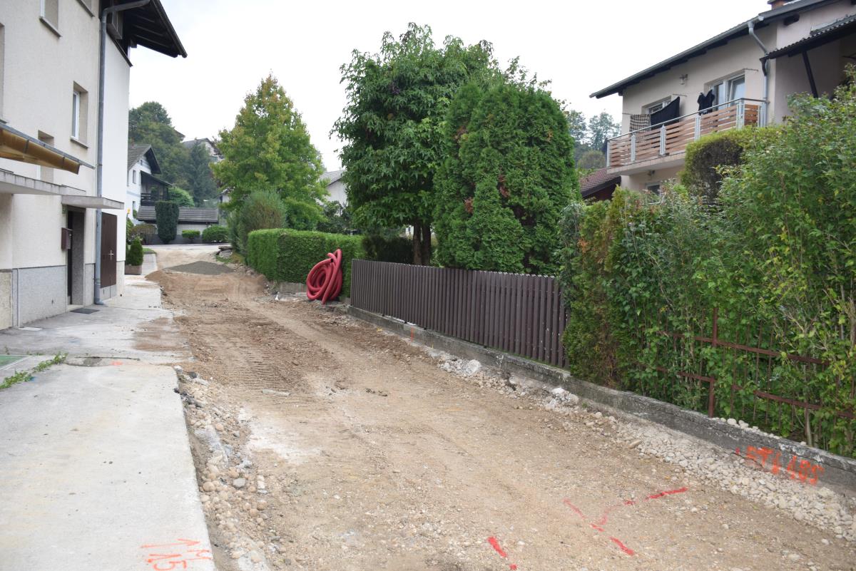 5 Prenova kanalizacije in vodovoda na Horjulski cesti prej in zdaj